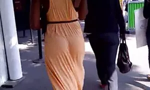 الثدي السوداء السمين ...