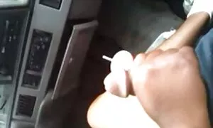 أمي السوداء تساعدني، ...